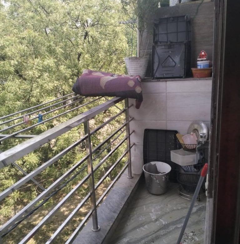 3 BHK Builder Floor 32 MTR Joda For Sale In Rohini Sector 24 Delhi With Lift Car Parking 32 + 32 Mtr