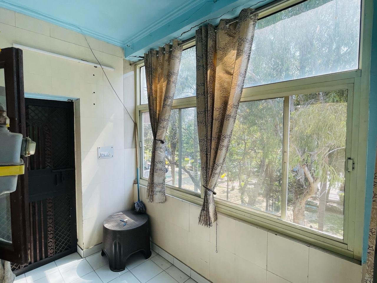 2 BHK Flat For Rent In Jhulelal Apartment Pitampura New Delhi