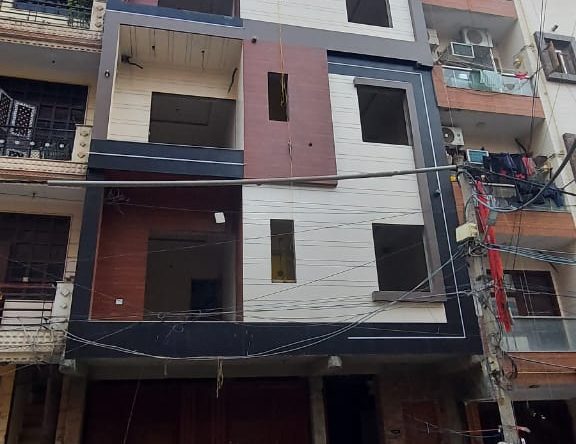 32+32 Mtr Joda Floor With Lift Car Parking For Sale In Sector 25 Rohini Delhi