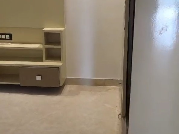 300 Sq Yards Upper Ground Builder Floor For Sale In Pitampura Delhi