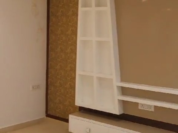 300 Sq Yards Upper Ground Builder Floor For Sale In Pitampura Delhi
