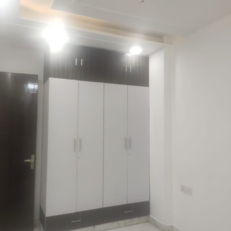3 BHK Builder Floor For Sale In CU Block Pitampura Delhi