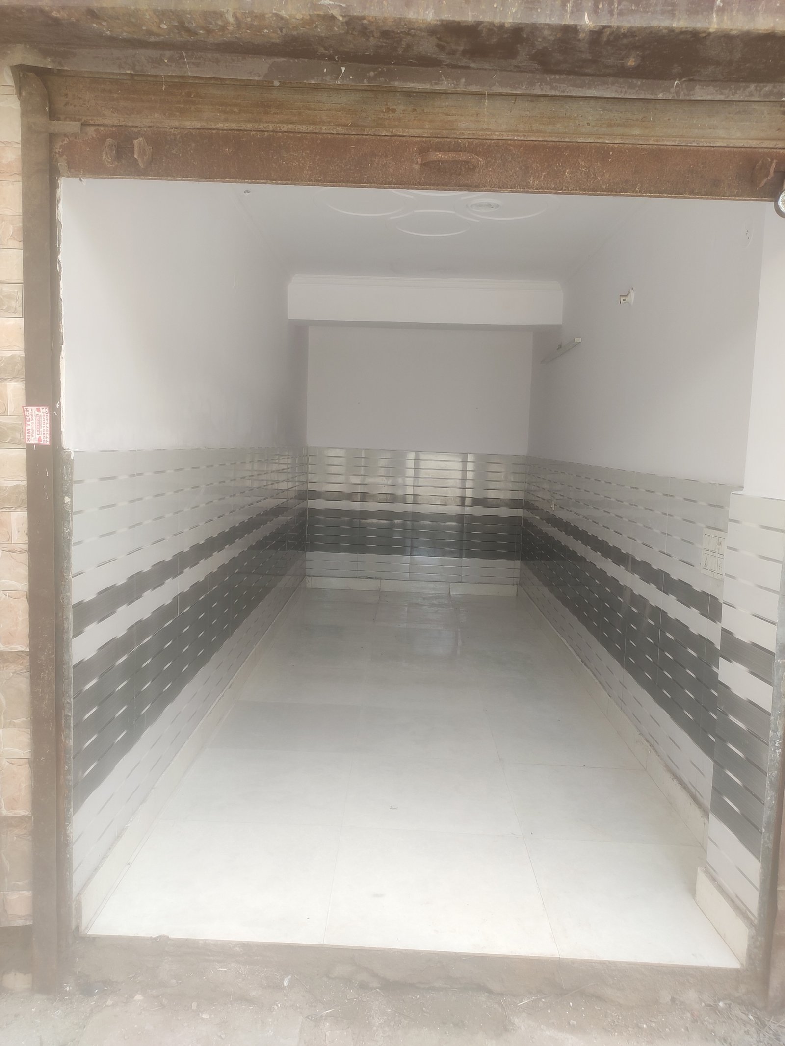 Shop For Rent In Chander Vihar Nilothi Extention Near Vikaspuri Delhi