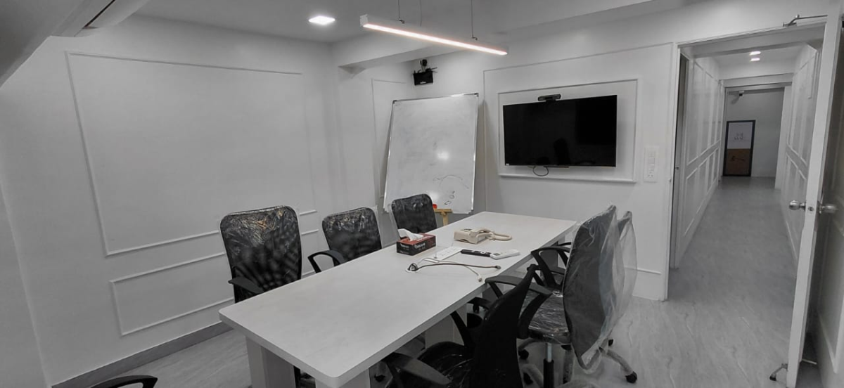 Fully Furnished Commercial Office Space for Rent in Fort, Mumbai