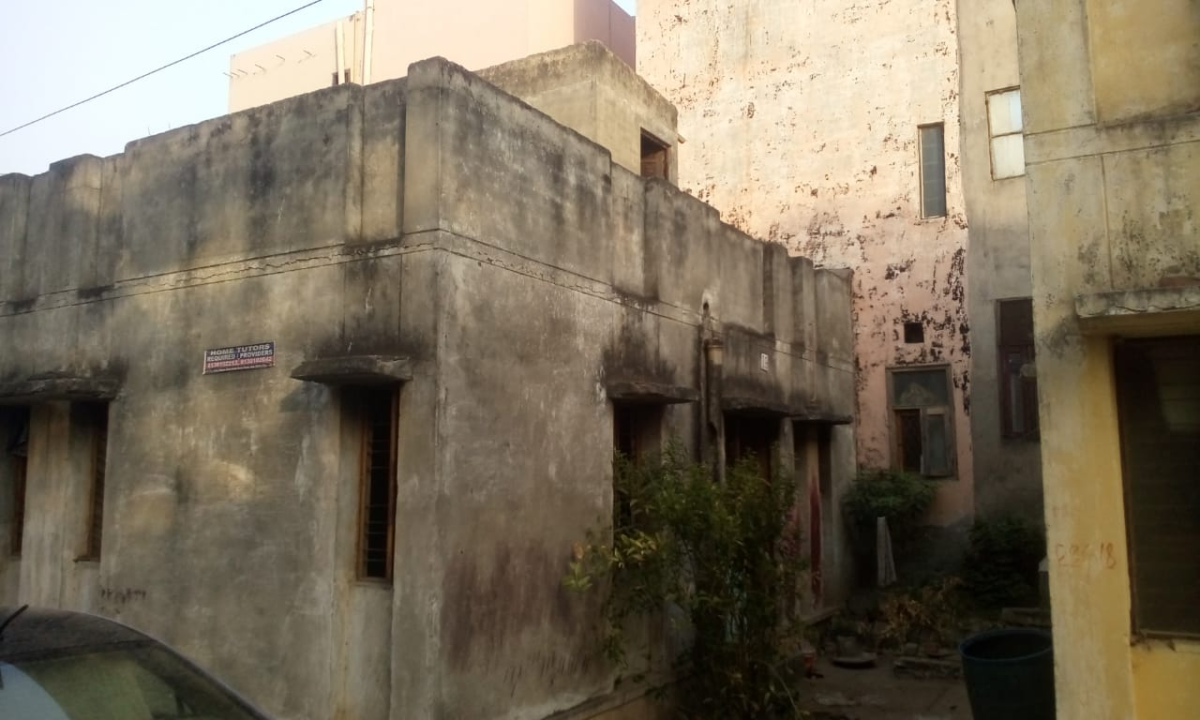 Shop For SALE in Rani Bgah