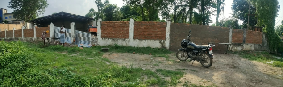 Prime Highway Facing Commercial Land for Sale in Jadhua Hajipur