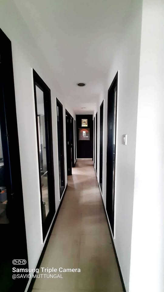 COMMERCIAL OFFICE SPACE AVAILABLE FOR RENT AT VYTTILA ERNAKULAM