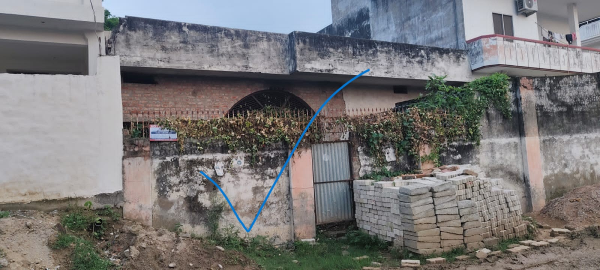 2 BHK FOR SALE IN CHITAIPUR VARANASI